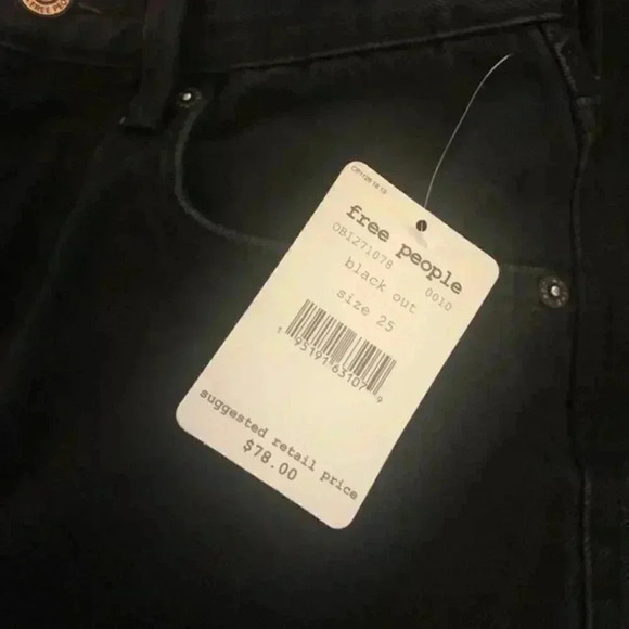 New‼️Free People Stovepipe Jeans in Black Out - Picture 7 of 9